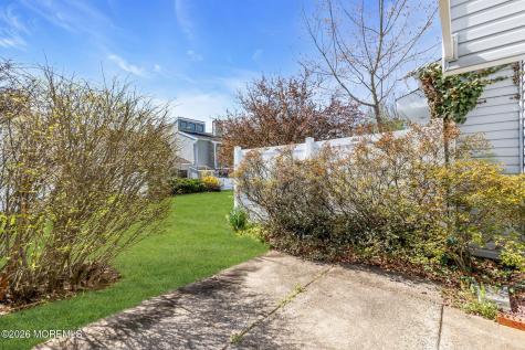 3 Beverly Court Tinton Falls NJ 07724