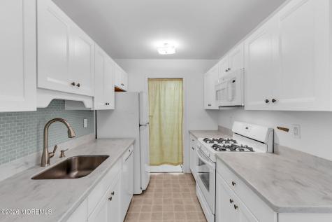 3 Beverly Court Tinton Falls NJ 07724