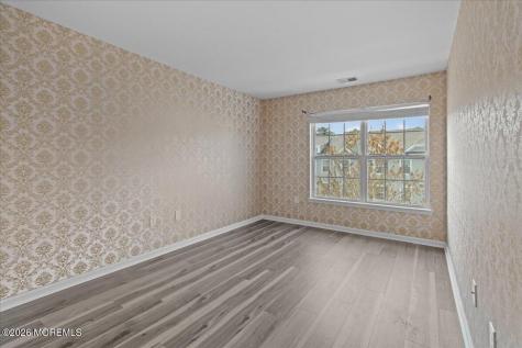 128 Melanie Way Manahawkin NJ 08050