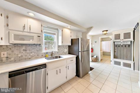 130 Chatsworth Avenue Beach Haven NJ 08008