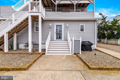 130 Chatsworth Avenue Beach Haven NJ 08008