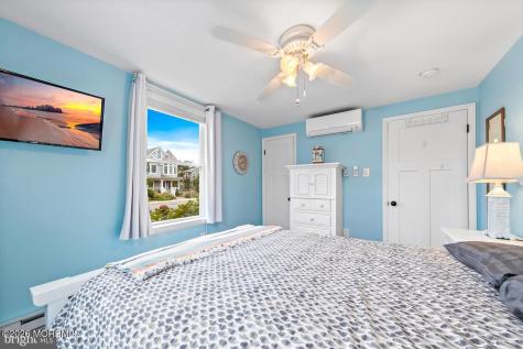 130 Chatsworth Avenue Beach Haven NJ 08008
