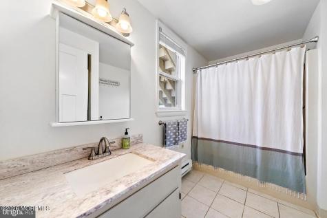 130 Chatsworth Avenue Beach Haven NJ 08008
