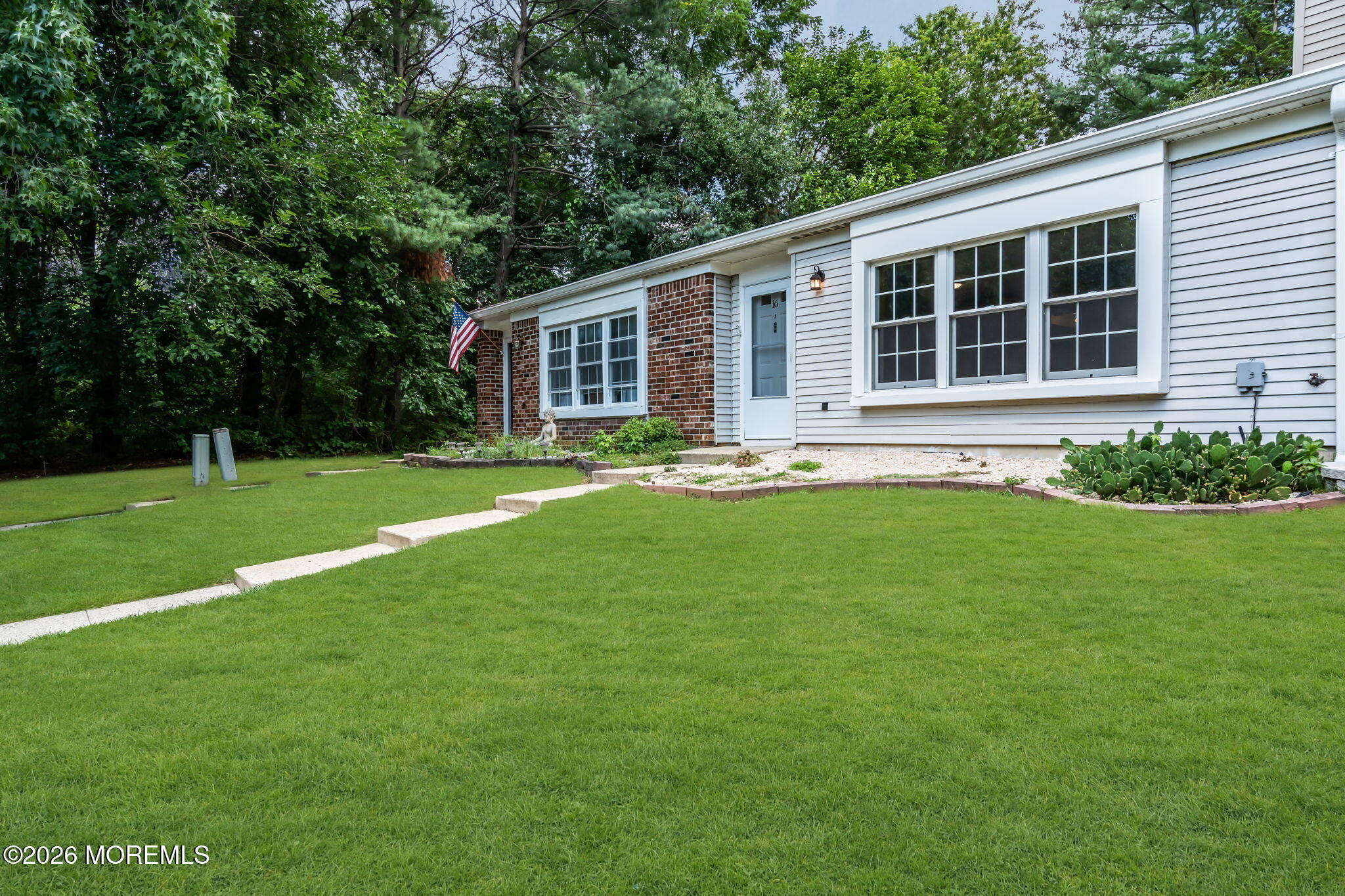 16 Excalibur Court Old Bridge NJ 08857