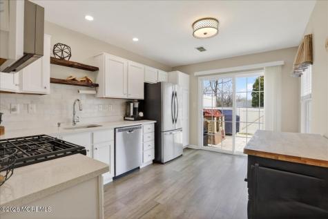 82 Wood Duck Court Freehold NJ 07728
