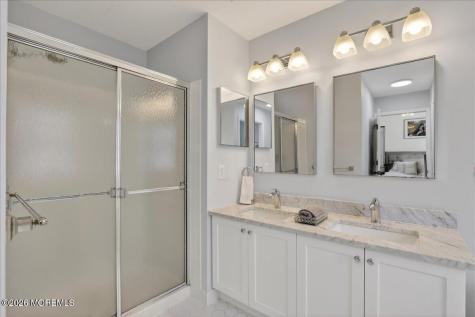 82 Wood Duck Court Freehold NJ 07728