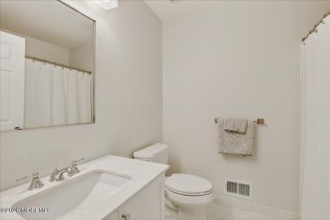 82 Wood Duck Court Freehold NJ 07728