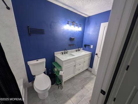 101 Begonia Court Jackson NJ 08527