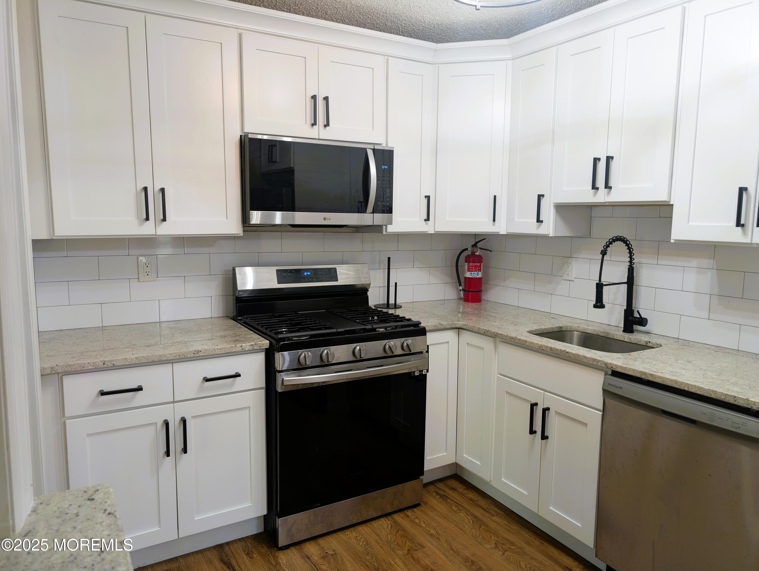 101 Begonia Court Jackson NJ 08527