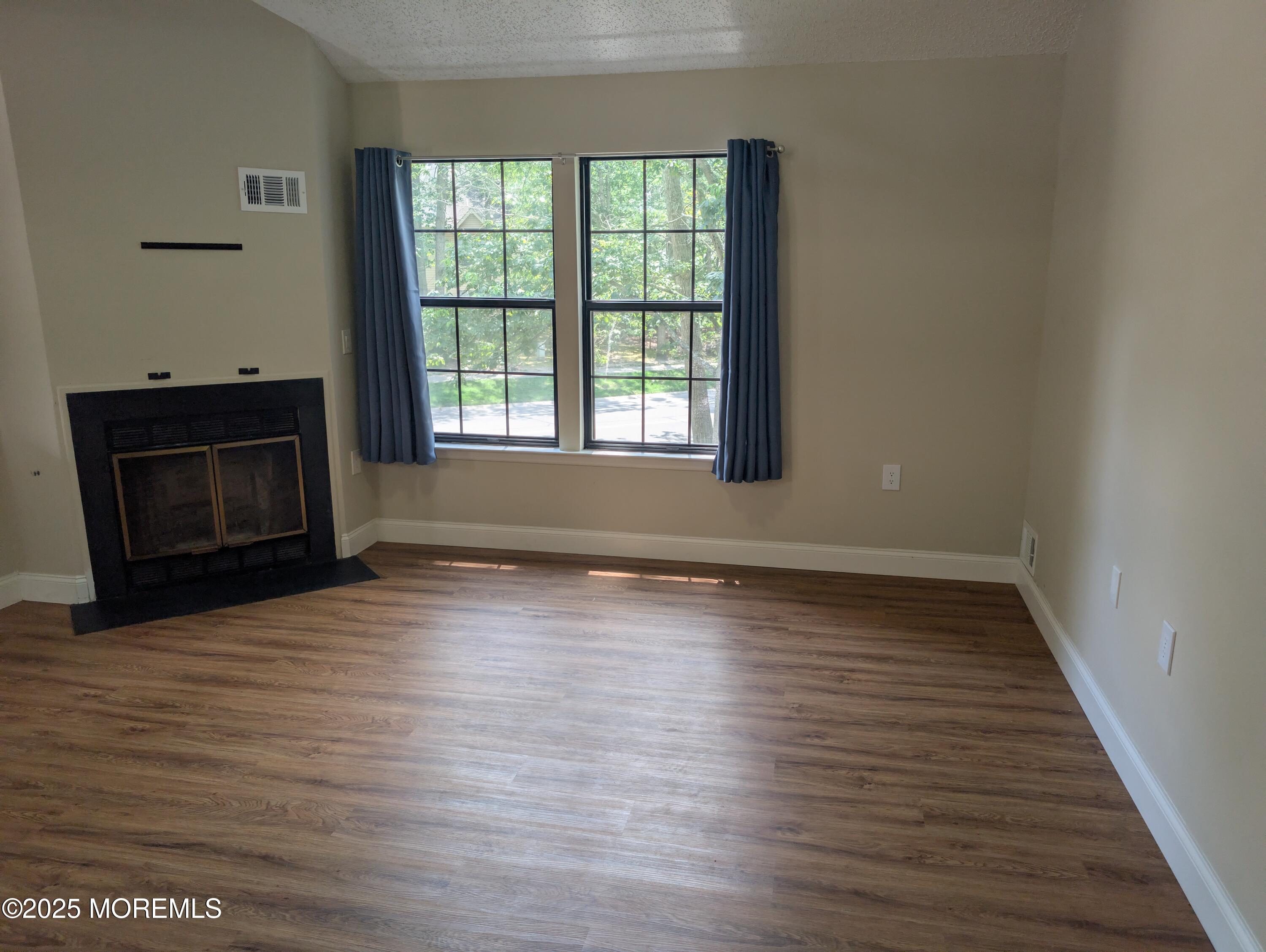 101 Begonia Court Jackson NJ 08527