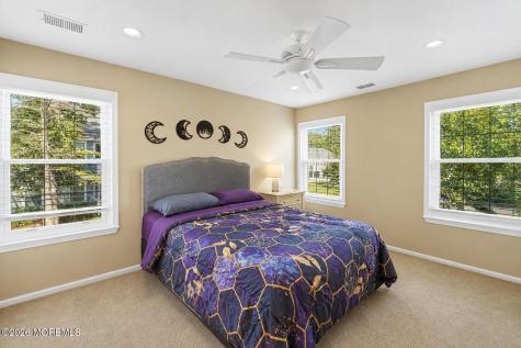 567 Applewood Court Howell NJ 07731