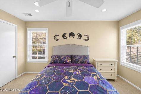 567 Applewood Court Howell NJ 07731