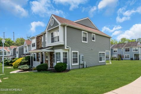 2 Stirrup Court Tinton Falls NJ 07753