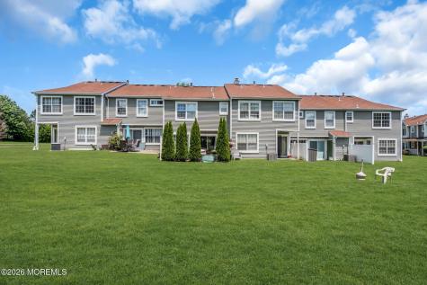2 Stirrup Court Tinton Falls NJ 07753