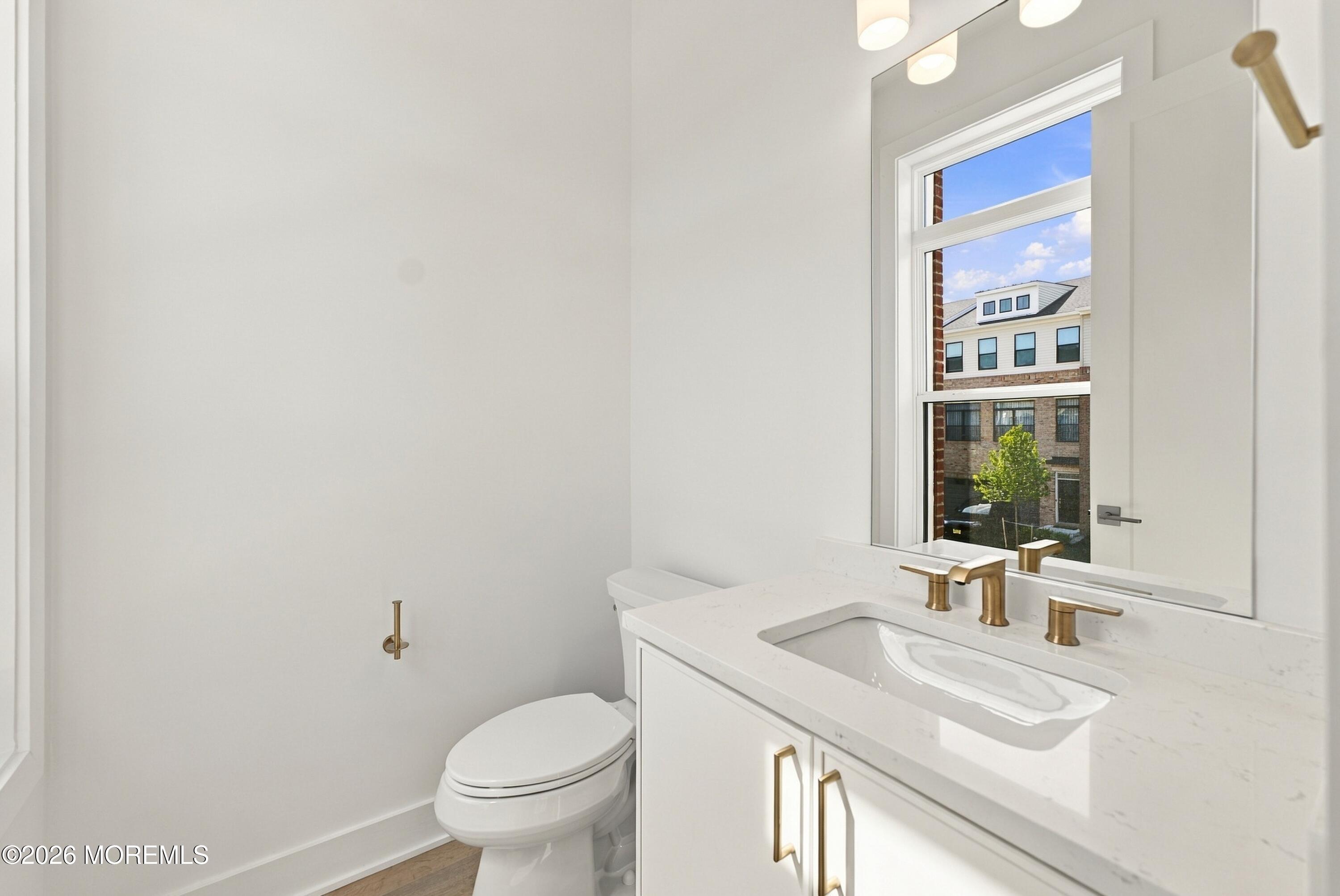 68 Augustus Drive Middletown NJ 07748