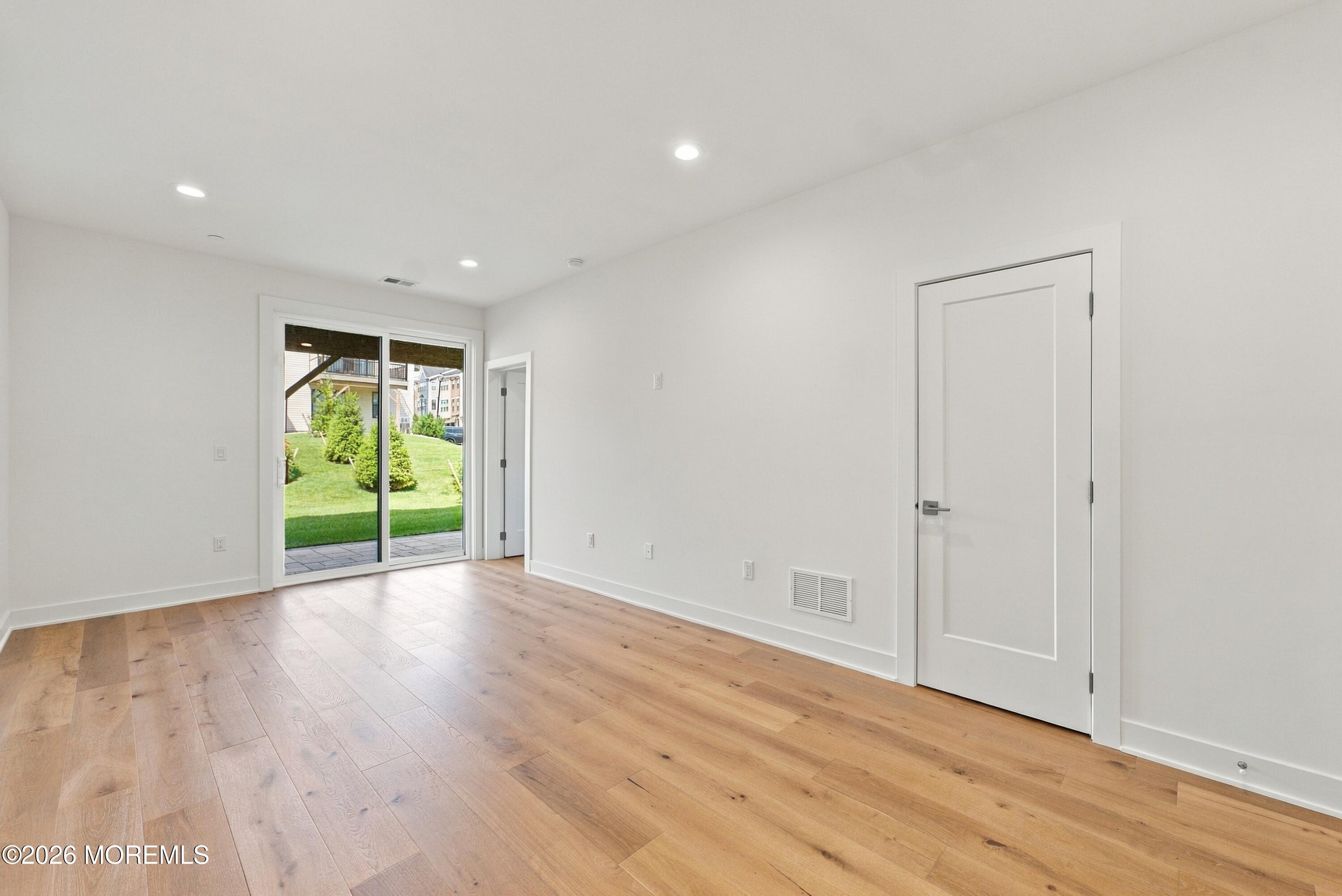 68 Augustus Drive Middletown NJ 07748
