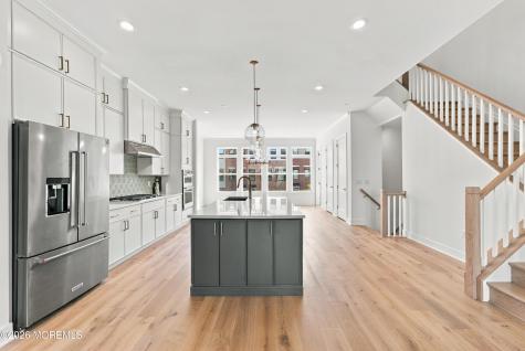 68 Augustus Drive Middletown NJ 07748