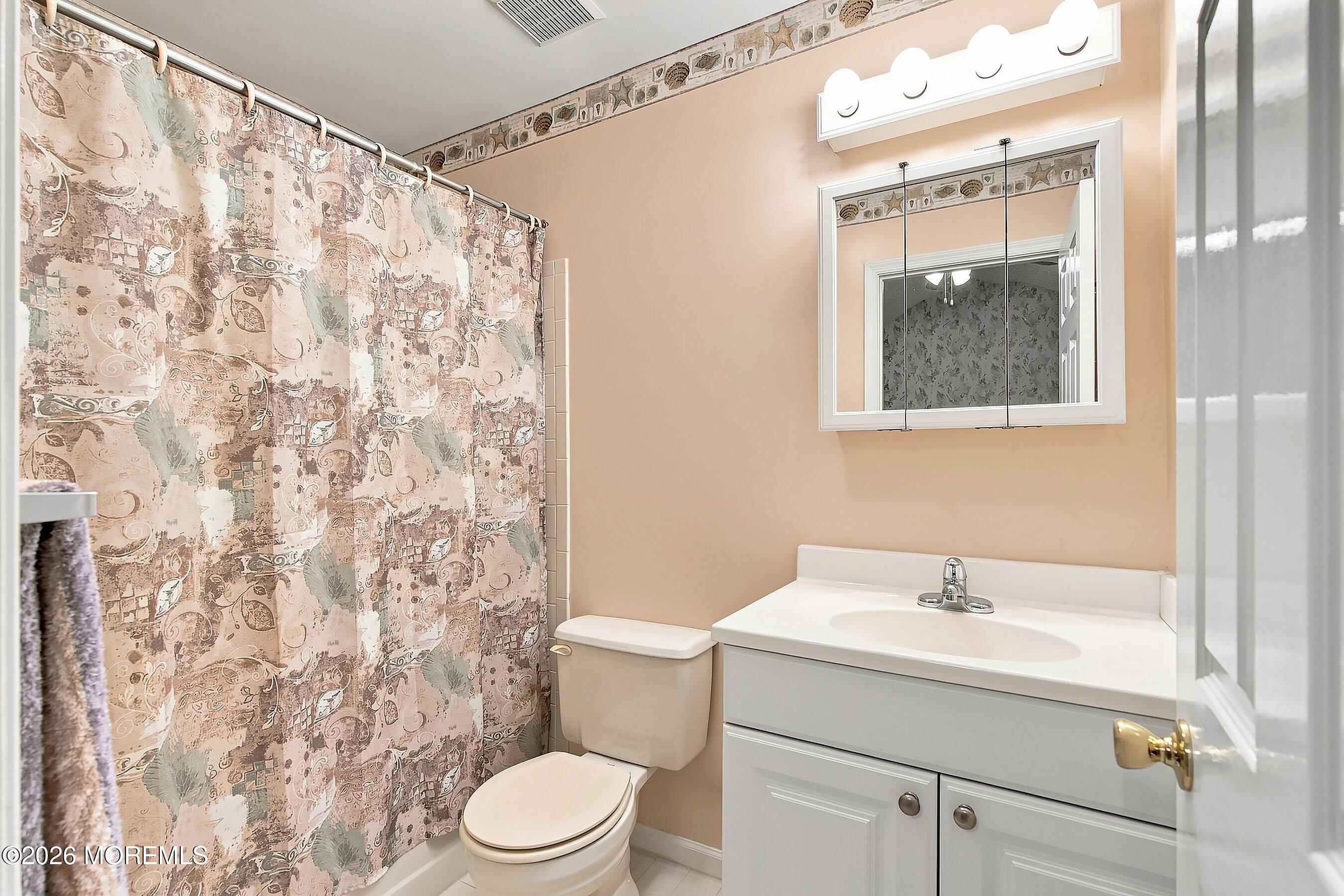 25 Wyeth Drive Freehold NJ 07728
