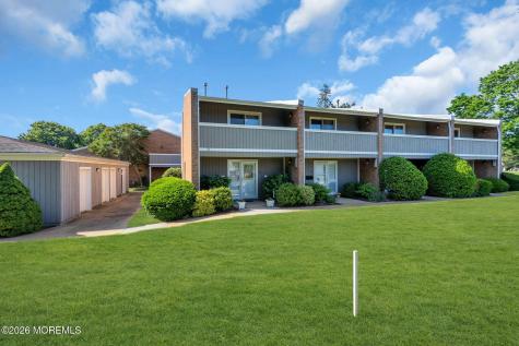 52 Linden Court Spring Lake Heights NJ 07762