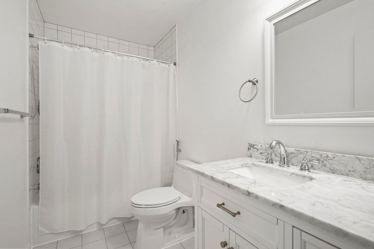 6083 Cedar Court South Brunswick NJ 08512