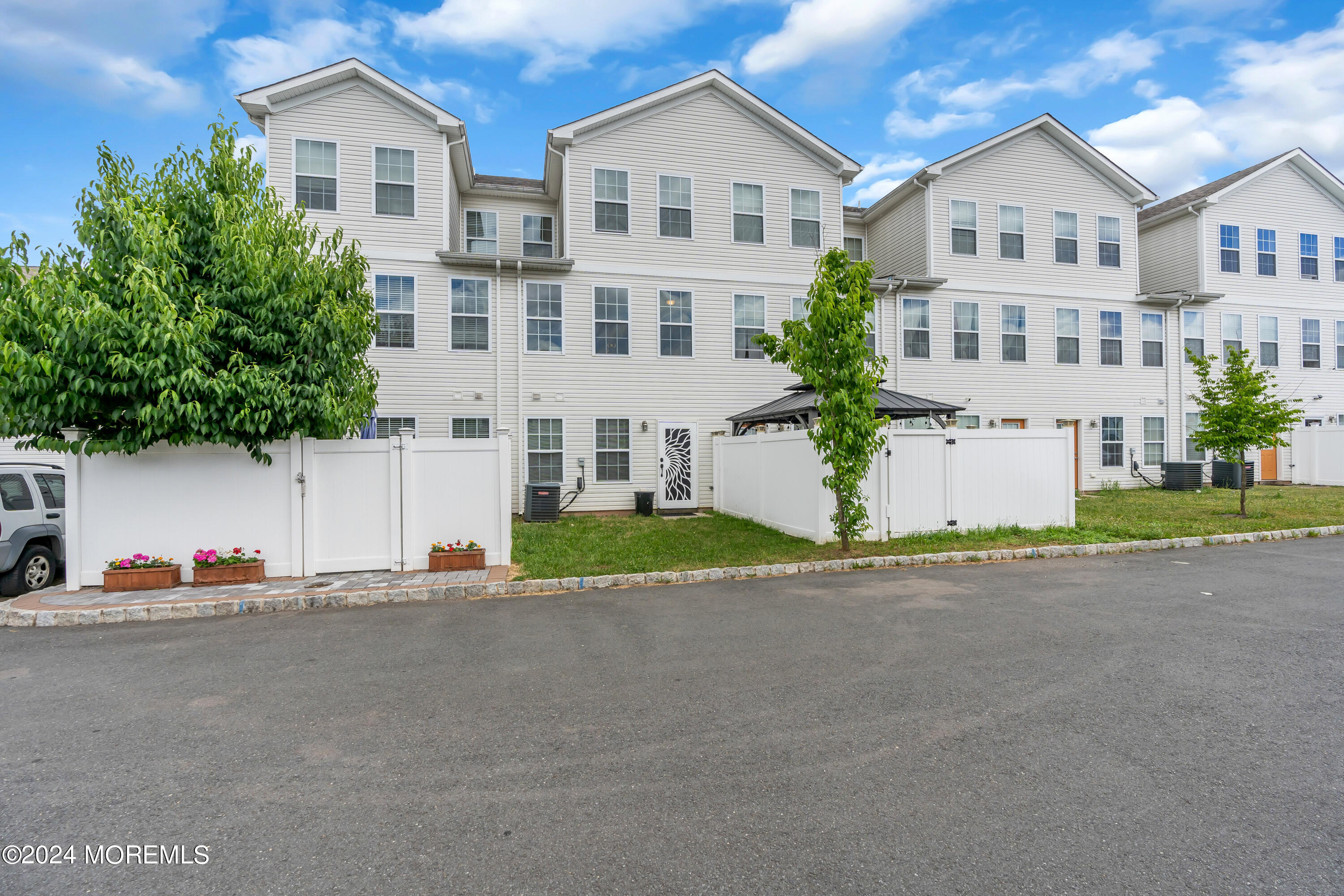 16 Paulina Place Franklin Twp NJ 08873