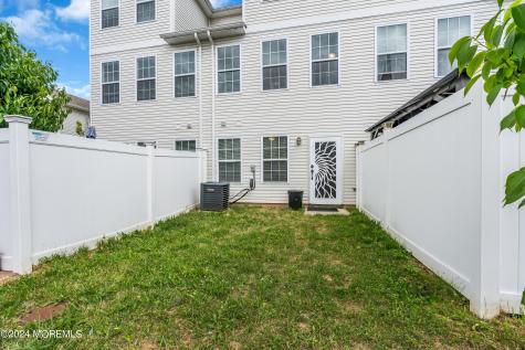 16 Paulina Place Franklin Twp NJ 08873