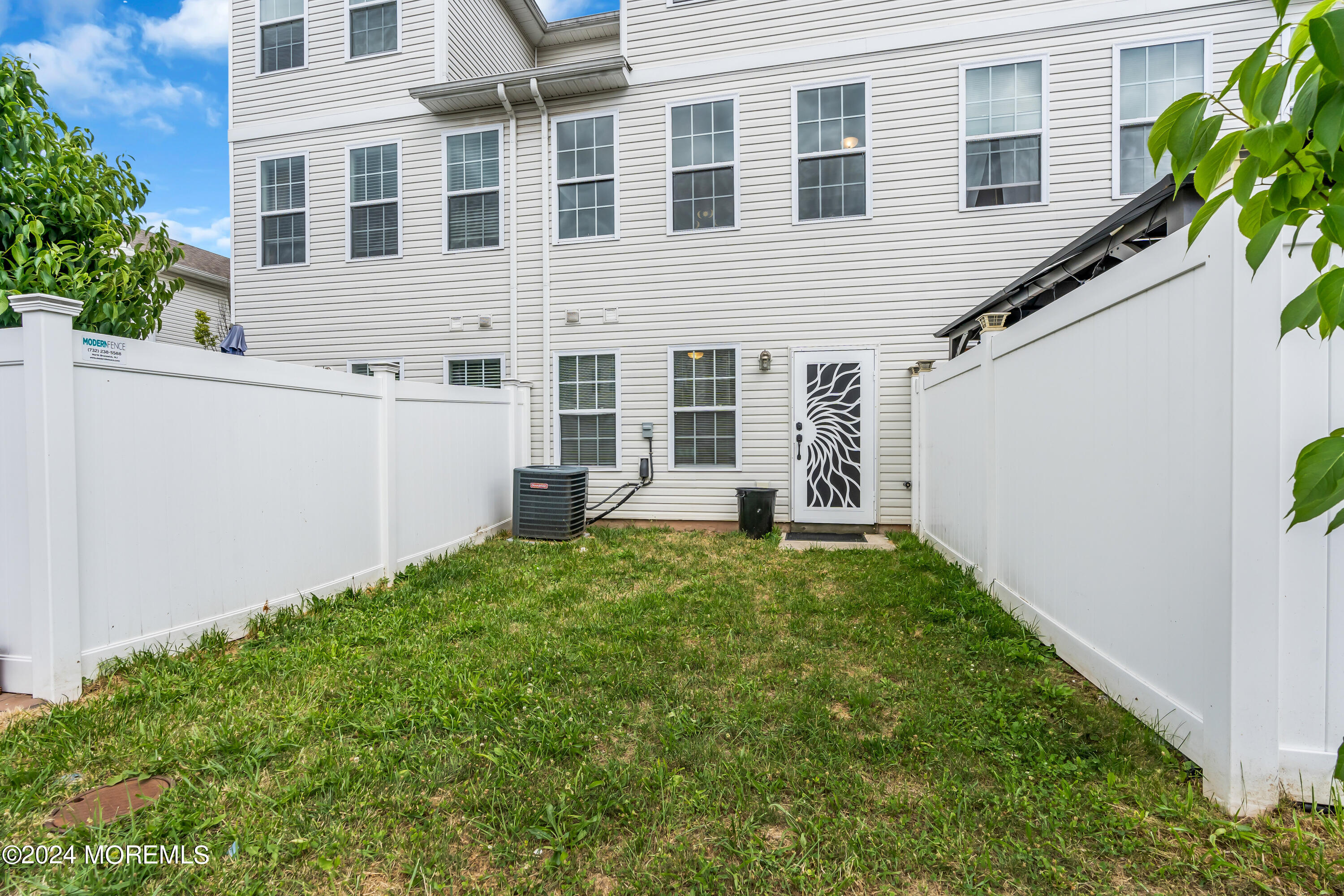 16 Paulina Place Franklin Twp NJ 08873