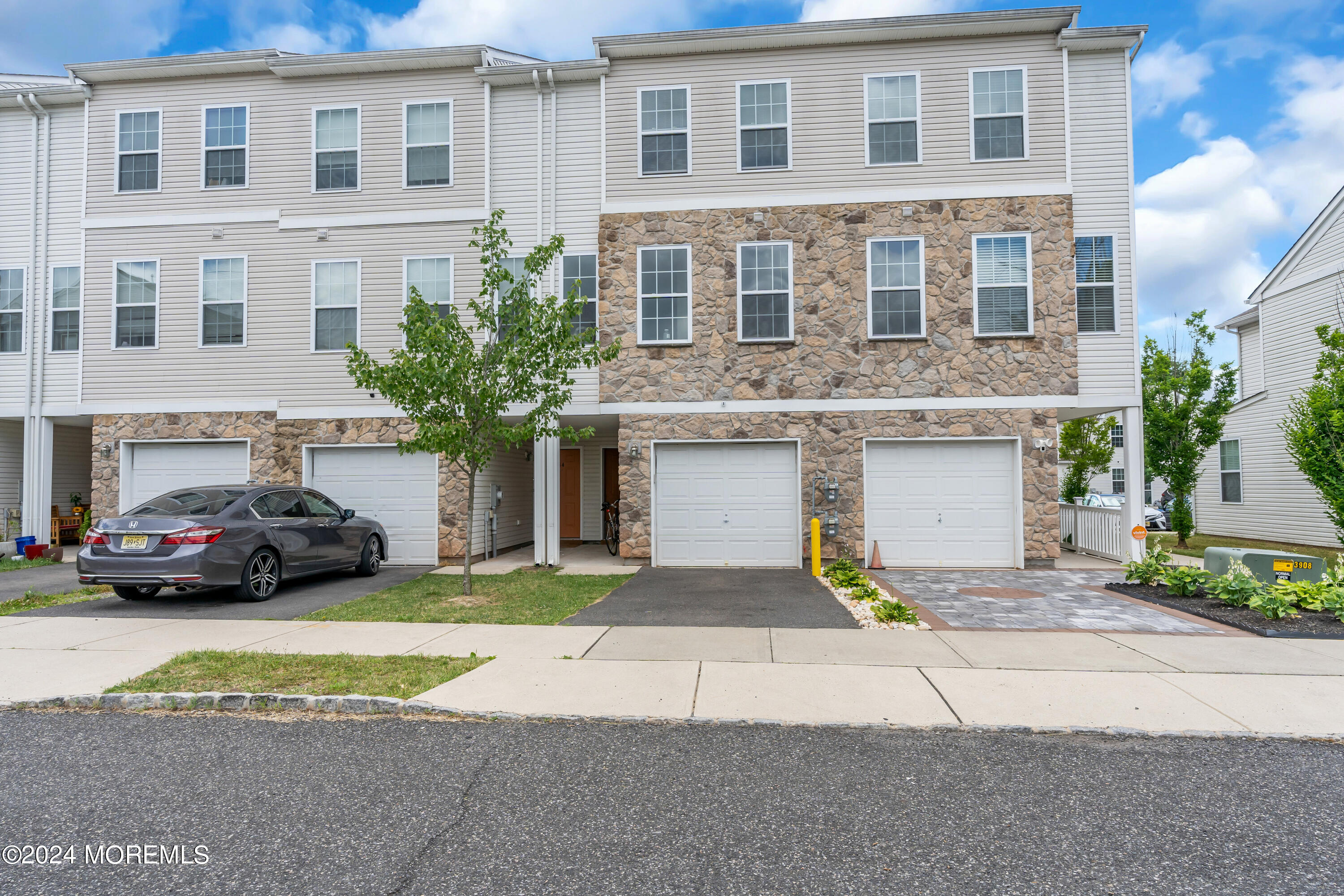 16 Paulina Place Franklin Twp NJ 08873