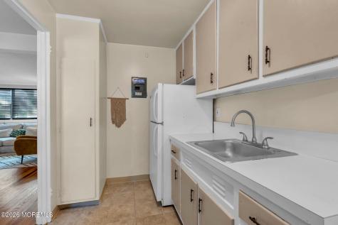 168 Manor Drive Red Bank NJ 07701