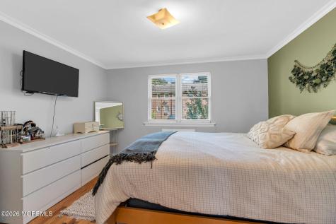 168 Manor Drive Red Bank NJ 07701