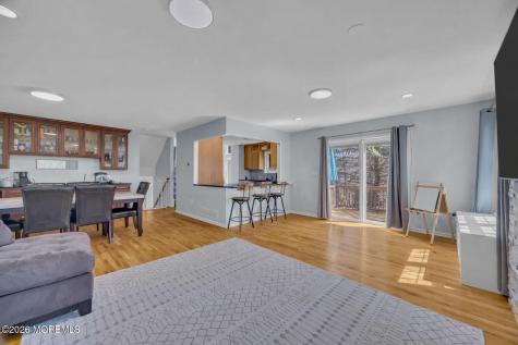 44 Rozalyn Lane Laurence Harbor NJ 08879