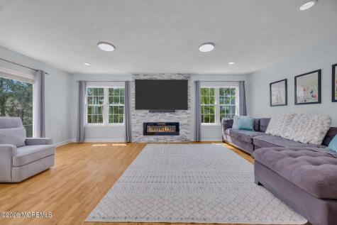 44 Rozalyn Lane Laurence Harbor NJ 08879