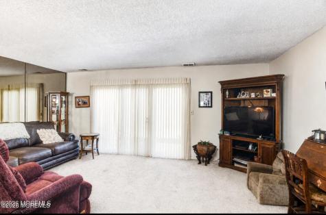 258 Grassmere Court Aberdeen NJ 07747