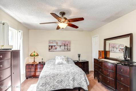 258 Grassmere Court Aberdeen NJ 07747