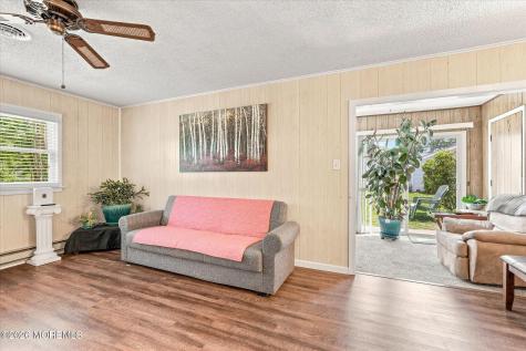 9 Gibraltar Court Barnegat NJ 08005