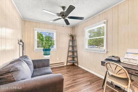 9 Gibraltar Court Barnegat NJ 08005