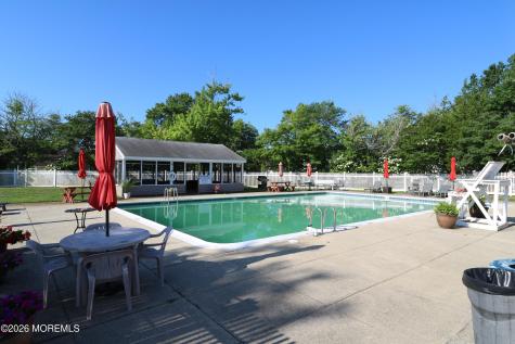 9 Gibraltar Court Barnegat NJ 08005