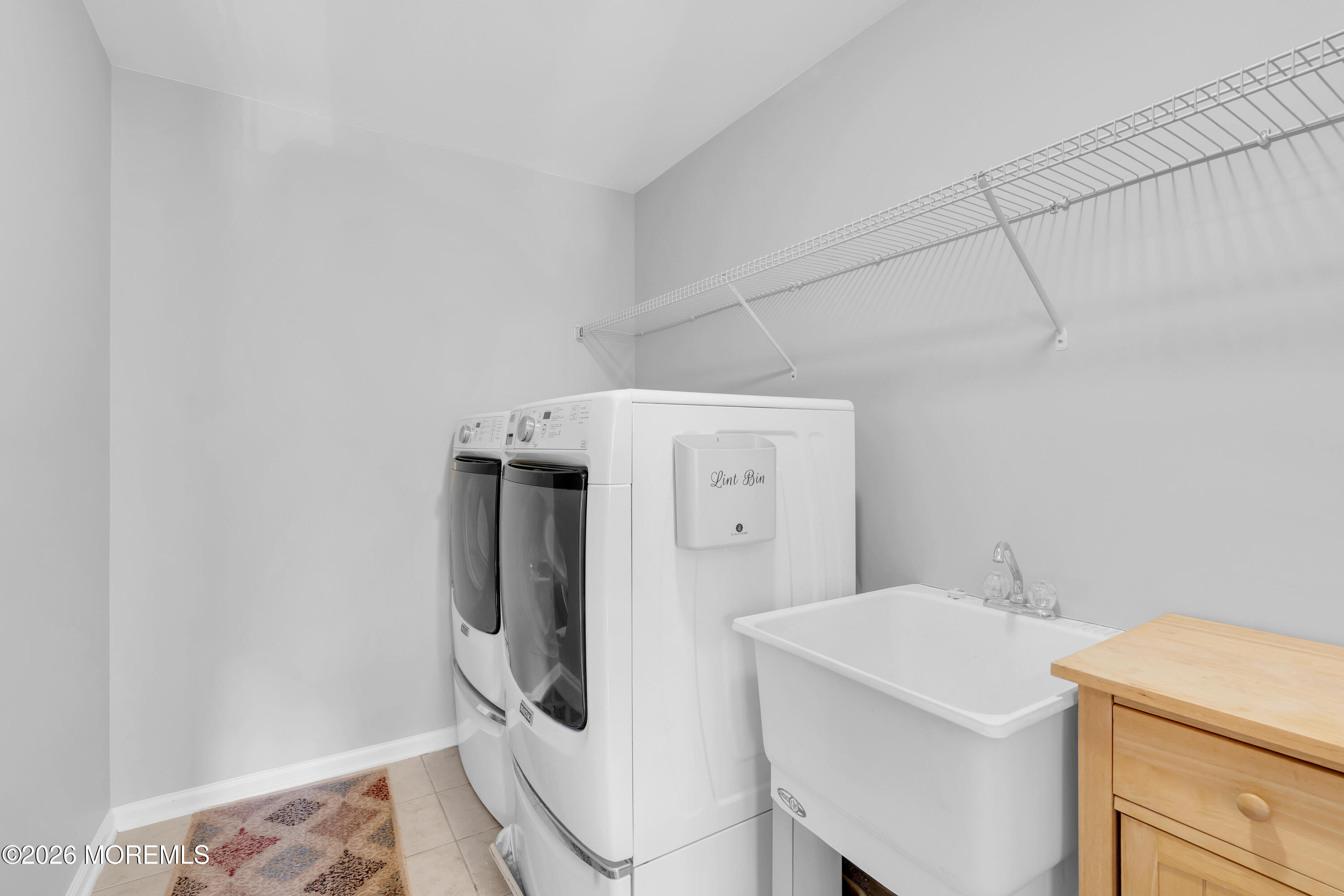 94 Deepwater Circle Manalapan NJ 07726
