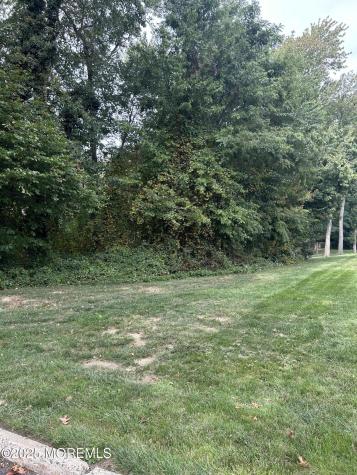 82 Cliffwood Avenue Cliffwood NJ 07721