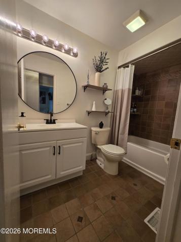 21 Pamlico Court Bordentown NJ 08505