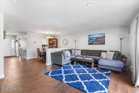 19 Haverford Court Freehold NJ 07728