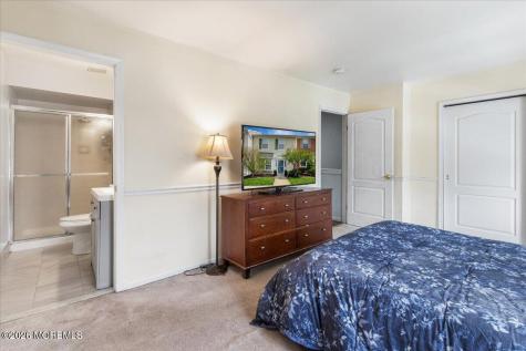 19 Haverford Court Freehold NJ 07728