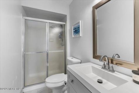 19 Haverford Court Freehold NJ 07728