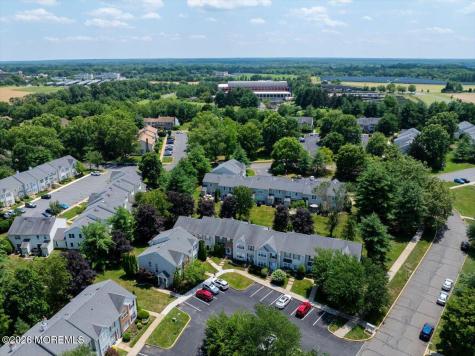 19 Haverford Court Freehold NJ 07728