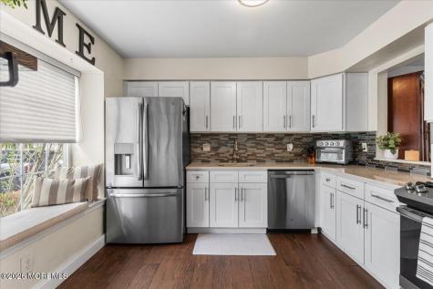 19 Haverford Court Freehold NJ 07728