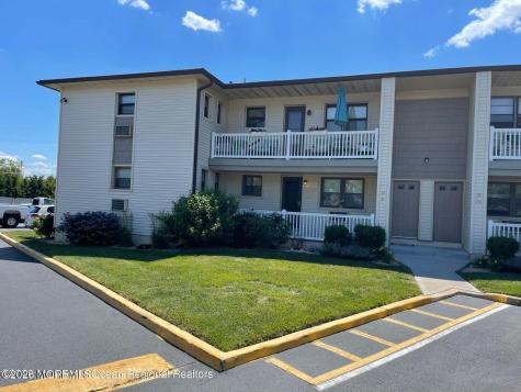 31 Wharfside Drive Monmouth Beach NJ 07750