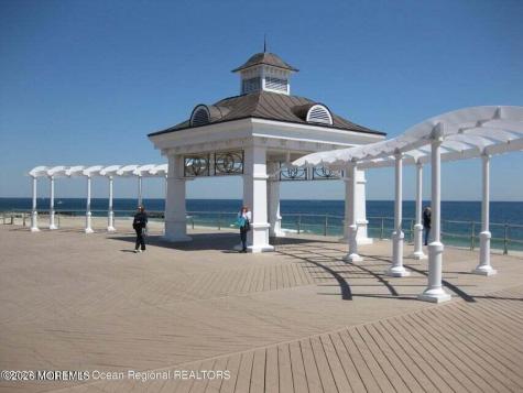 31 Wharfside Drive Monmouth Beach NJ 07750
