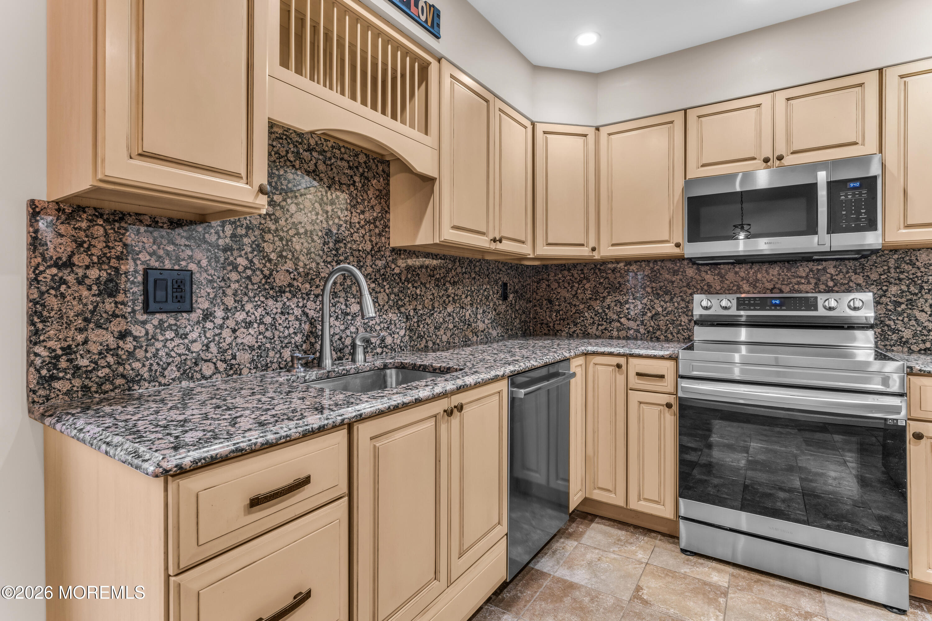 302 Cutty Court Toms River NJ 08753