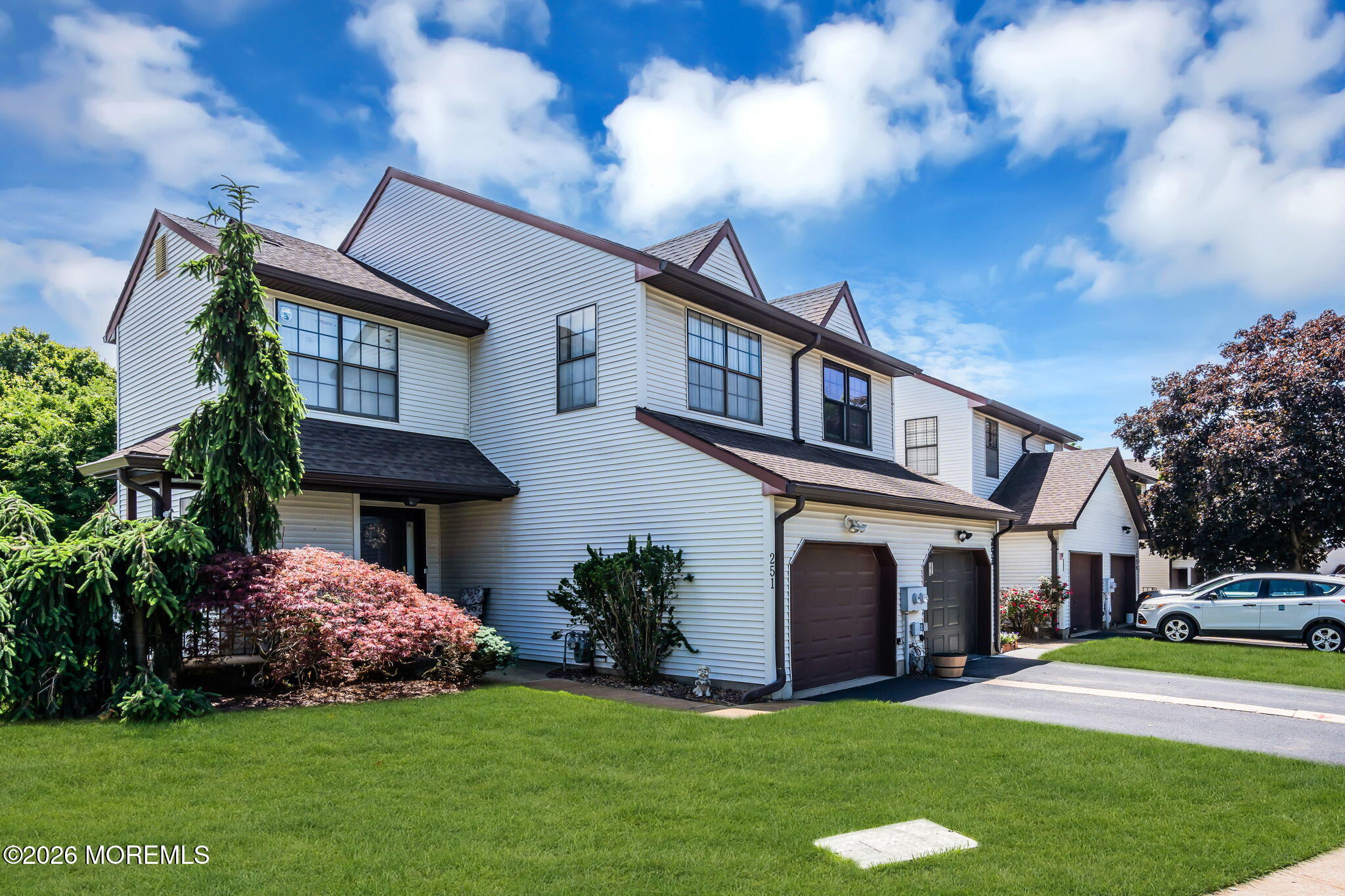 252 Longwood Drive Manalapan NJ 07726