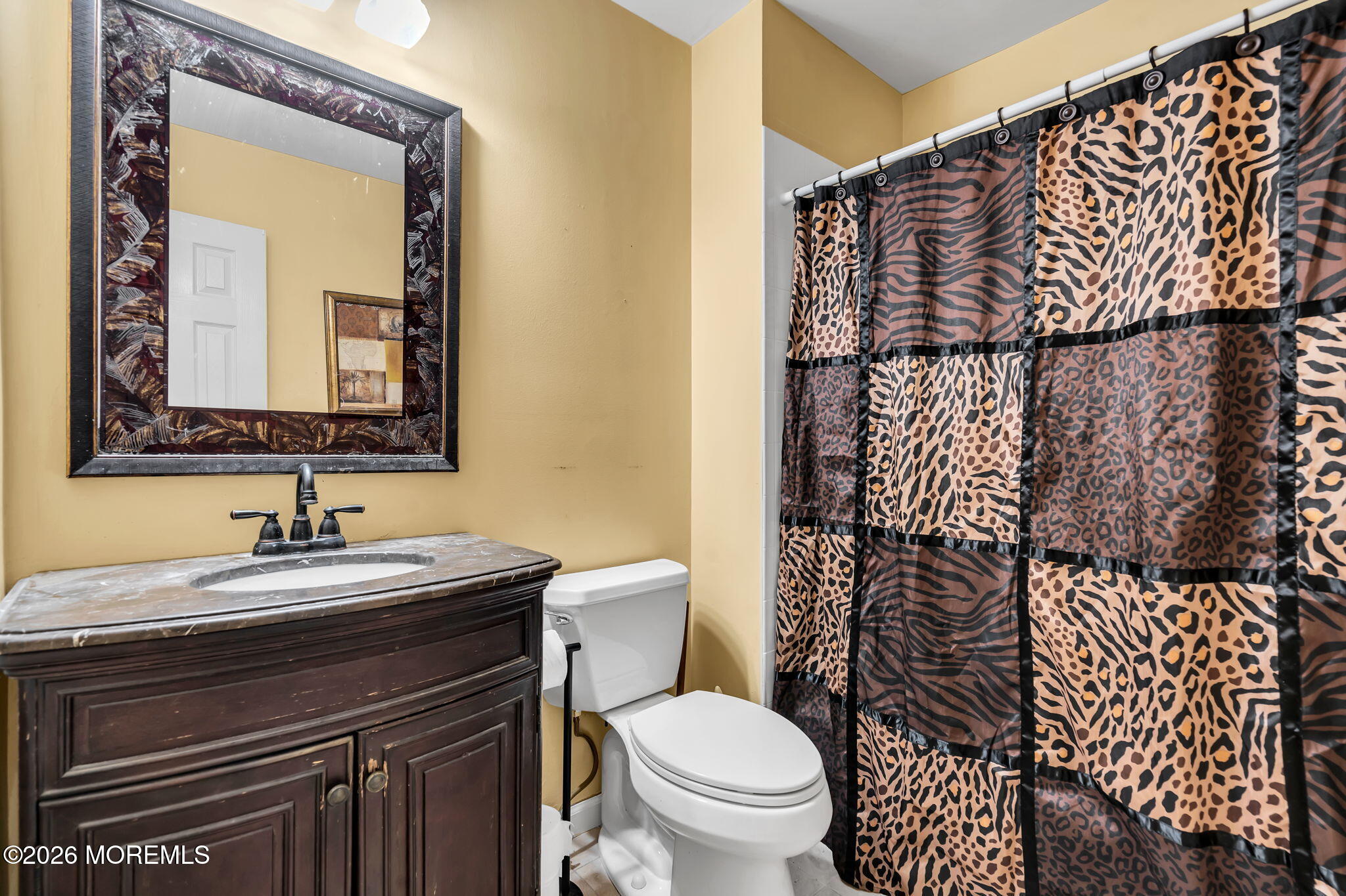 252 Longwood Drive Manalapan NJ 07726